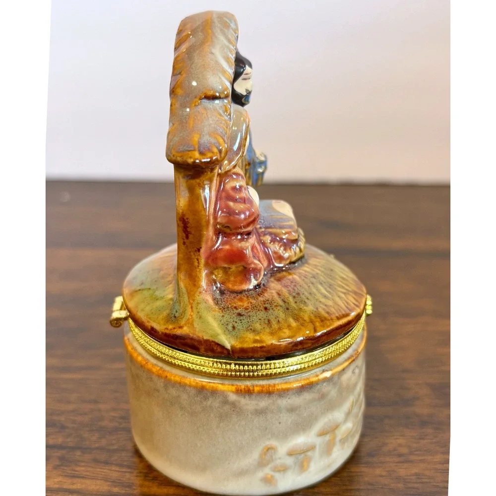 Christmas Nativity Scene Ceramic Hinged Trinket Box Holy Family Christian Decor